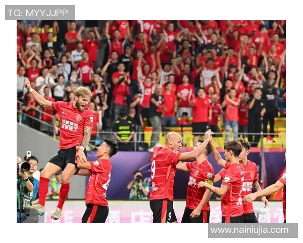 成都足球队在足球战术排行榜中荣登第八位展现出强劲实力与潜力